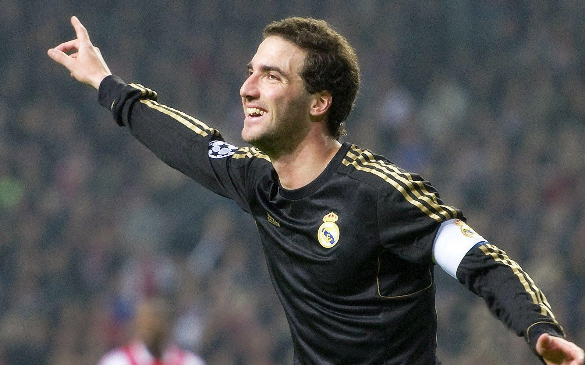 菲尔普斯重返泳坛，传奇再续还是昙花一现？