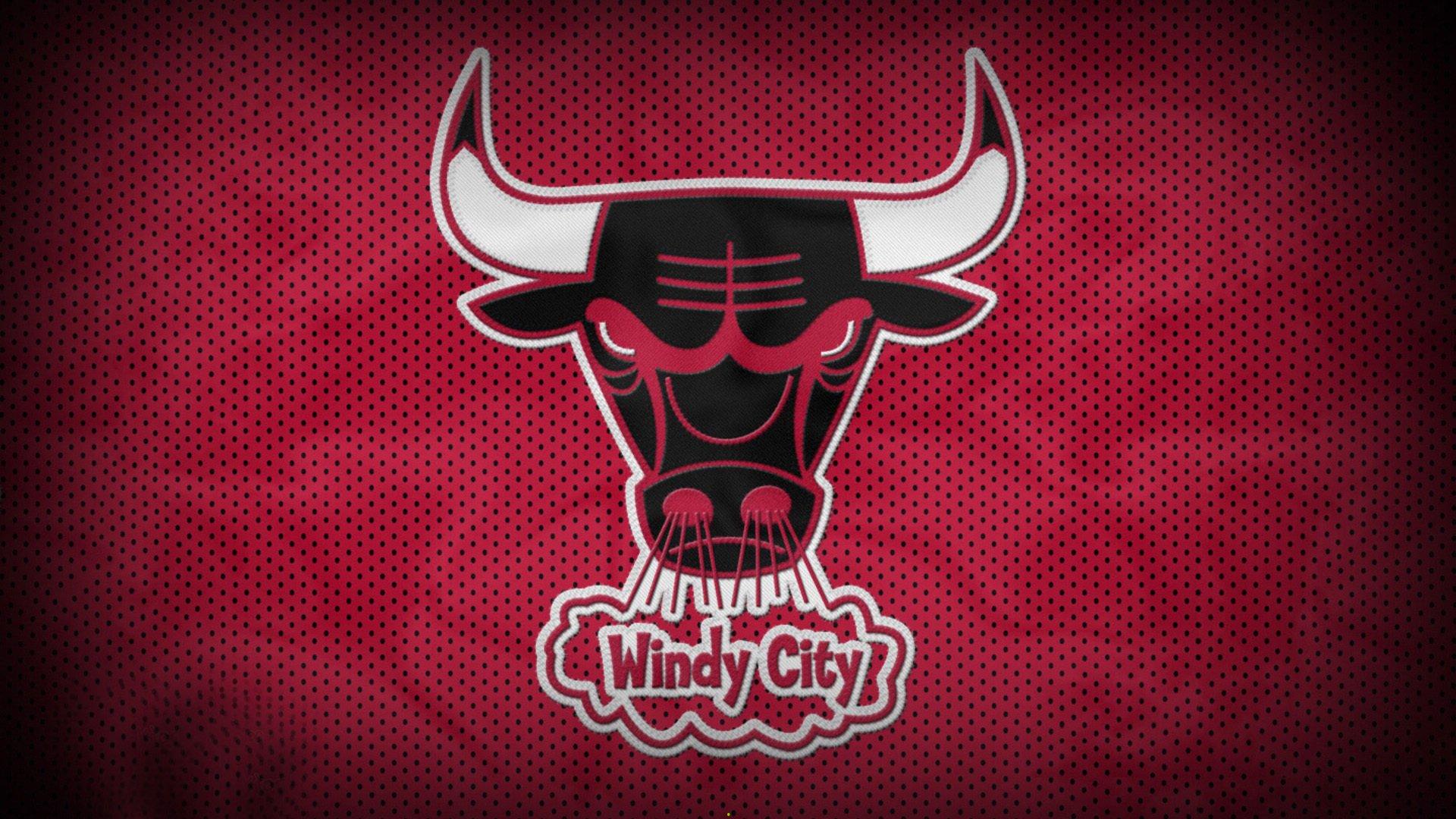 英超争冠白热化，曼城、阿森纳、利物浦上演三强鼎立